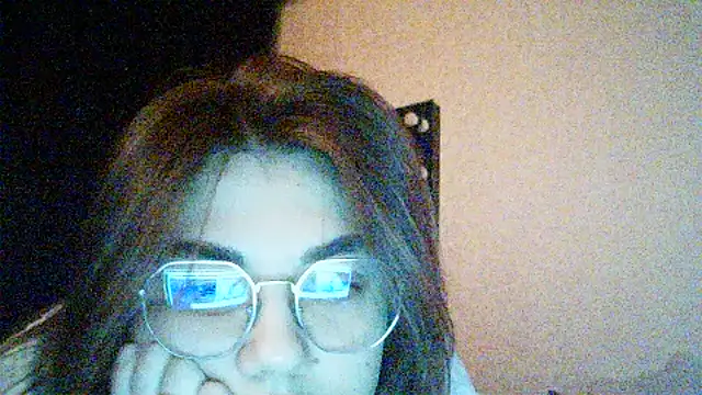 Tenovira Live XXX-chat