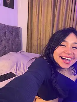 SavageBond_ Pertunjukan Webcam