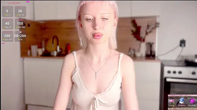 MikaPink Adlı Modelin Canlı XXX Sohbeti