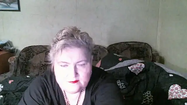 Lana555 – Naživo XXX chat