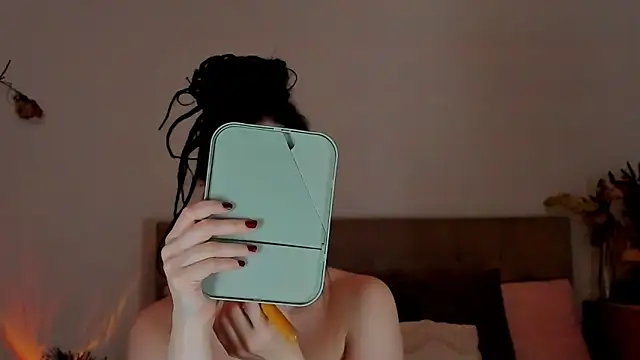 thedarkdes Adlı Modelin Canlı XXX Sohbeti