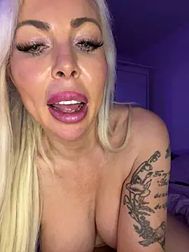 Chat +18 de Jemma-J ao vivo