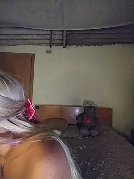 Ariana_bb – Naživo XXX chat