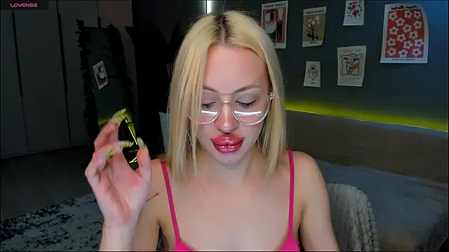 Luna_Beverly – Naživo XXX chat
