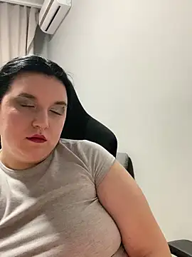 Show modela Luizaa004 na web-kameri