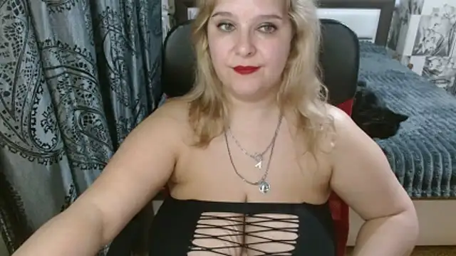 Boolochka 라이브 XXX 채팅