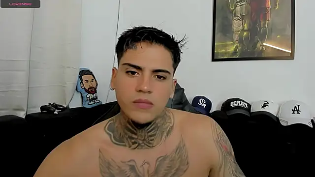 mad_maxxx2's Live XXX Chat