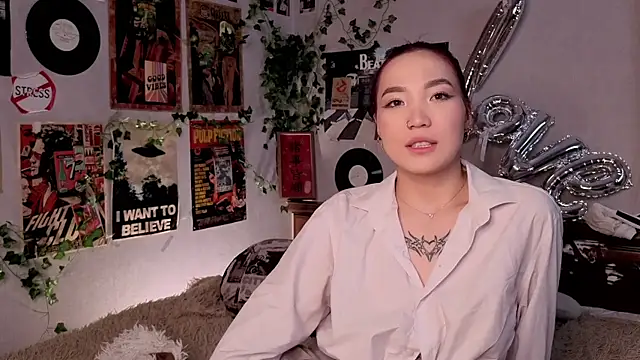 Chat +18 de OdetteBiddy ao vivo