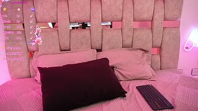 Petitte_Mussa Chat XXX live