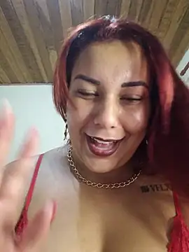 RuivaGiMisteriosa: онлайн-секс-чат