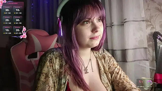 KristiBloom: онлайн-секс-чат