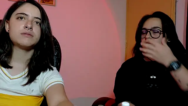 Show modela multiorgasmic_69 na web-kameri