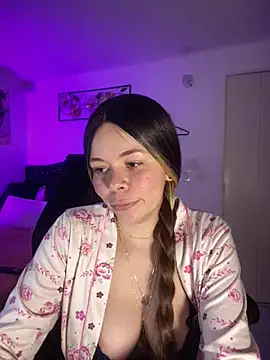 carolina16love Adlı Modelin Canlı XXX Sohbeti