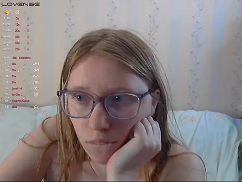 Chatroom XXX en direct de LustfulSarah