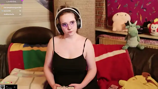 Chat +18 de GamerGirl_Eve ao vivo