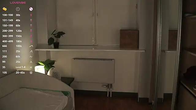 Chat XXX ao vivo de HannaHayles