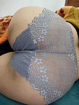 Haralushiaaaのウェブカメラショー