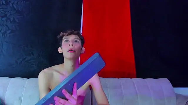 Pleasure_boys_hot Live XXX Chat