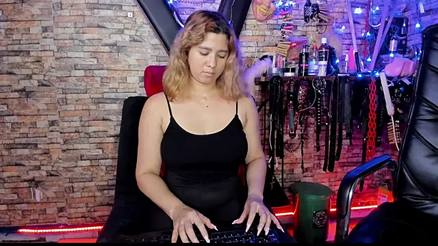 Liltildeman_moon: απευθείας συνομιλία ΧΧΧ