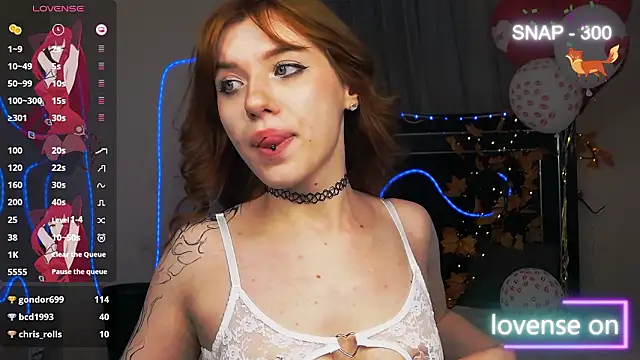 MeganNewCat 即時 XXX 聊天