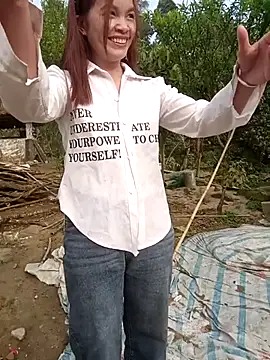 nangmo 网络视讯表演