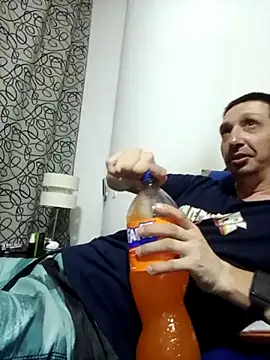 Pacobakan042 Show in webcam