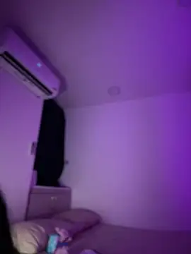 Hips_hannah Adlı Modelin Canlı XXX Sohbeti