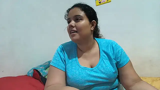 luisahot_9727 Adlı Modelin Canlı XXX Sohbeti