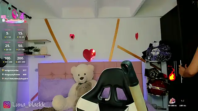 Luna_blackk live XXX chat