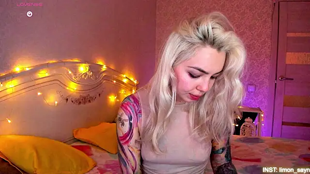 Chat XXX Live LillyMoure_