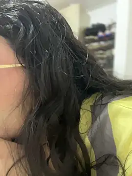 Lia_flowers: онлайн-секс-чат