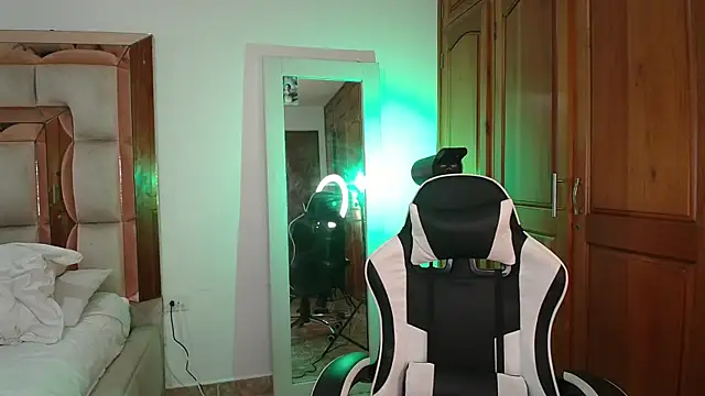 Chat XXX ao vivo de emilyaboott