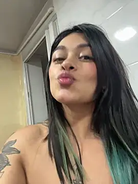 Saray_charmante: онлайн-секс-чат