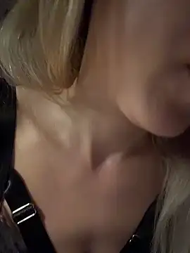 ElenaWhitmore Live XXX-Chat