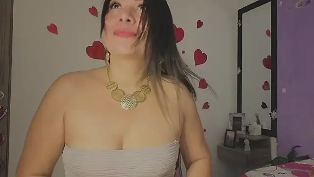 Chat XXX ao vivo de LunaRose__