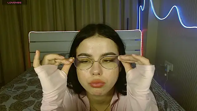 kitttyblush: απευθείας συνομιλία ΧΧΧ