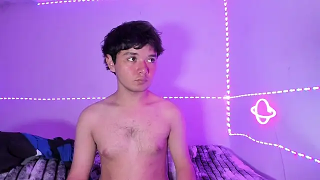 แชท XXX สดของ Kody_Royale