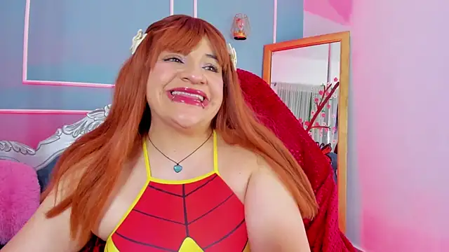 TaraTaylorr's Live XXX Chat