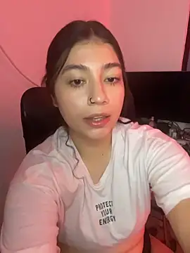 Онлайн чат XXX soffmoon