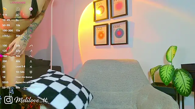 MelyTaylor_: απευθείας συνομιλία ΧΧΧ