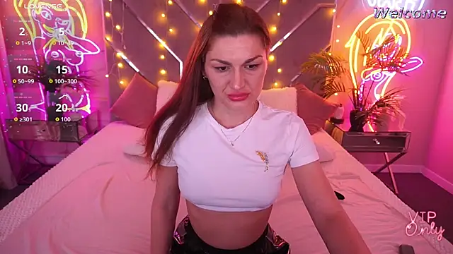 دردشة EllaGoldenn الجنسية المباشرة