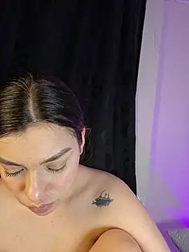 Chat +18 de AmaiaSalvatore ao vivo