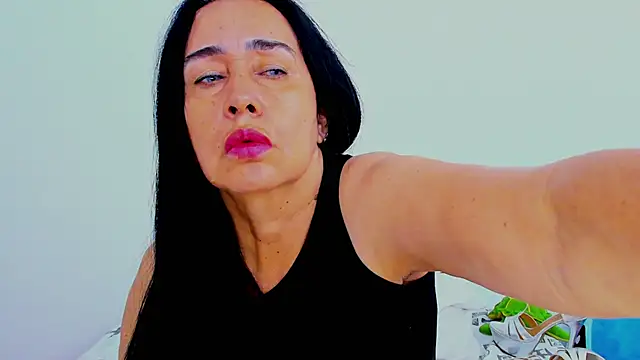 HorniestMilfn Live XXX chat