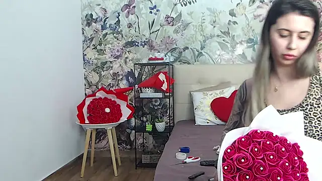 RoseDiamond06 Live XXX Chat