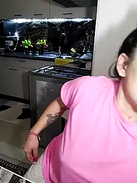 hot-babygirl Show in webcam