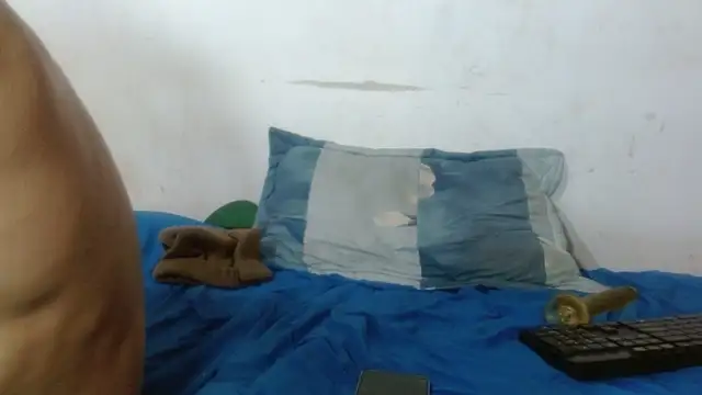 femboy_bigcock 现场XXX聊天