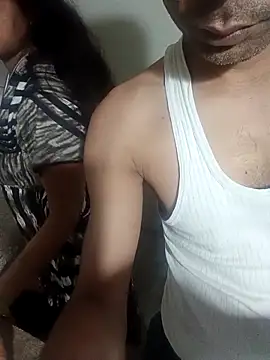 Savita_bhabhi_enjoyのライブXXXチャット