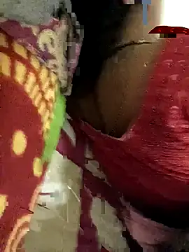 Nude-couple2 webcam show