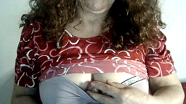 linka06のライブXXXチャット