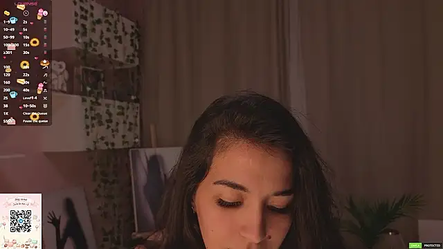 دردشة EmmyNoel الجنسية المباشرة